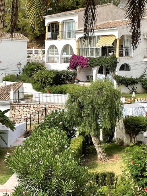 Appartamento lux 2 kmr app Stella Blanca met zwembaden airco en zeezicht Fuengirola Esterno foto